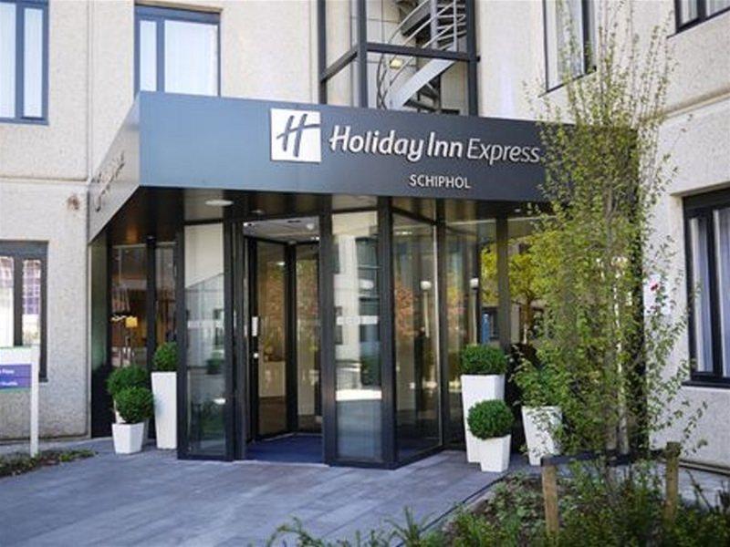 Holiday Inn Express Amsterdam - Schiphol, An Ihg Hotel Hoofddorp Buitenkant foto